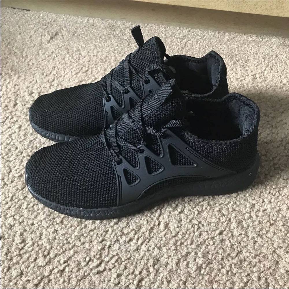 Black casual shoes